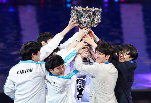 Flandre ：身体比刚开始时好多了，应该差不多快好了