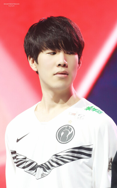 真实电竞：Scout保证金至少3000万，GALA借了500，EDG一哥们借了300