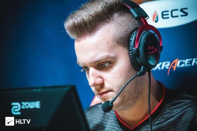 即使拥有优势，我们也赢不了！ knight 的Tsar逆向进入仓库扭转局势。在28分钟时， Bilibili Gaming 横扫 LNG Esports